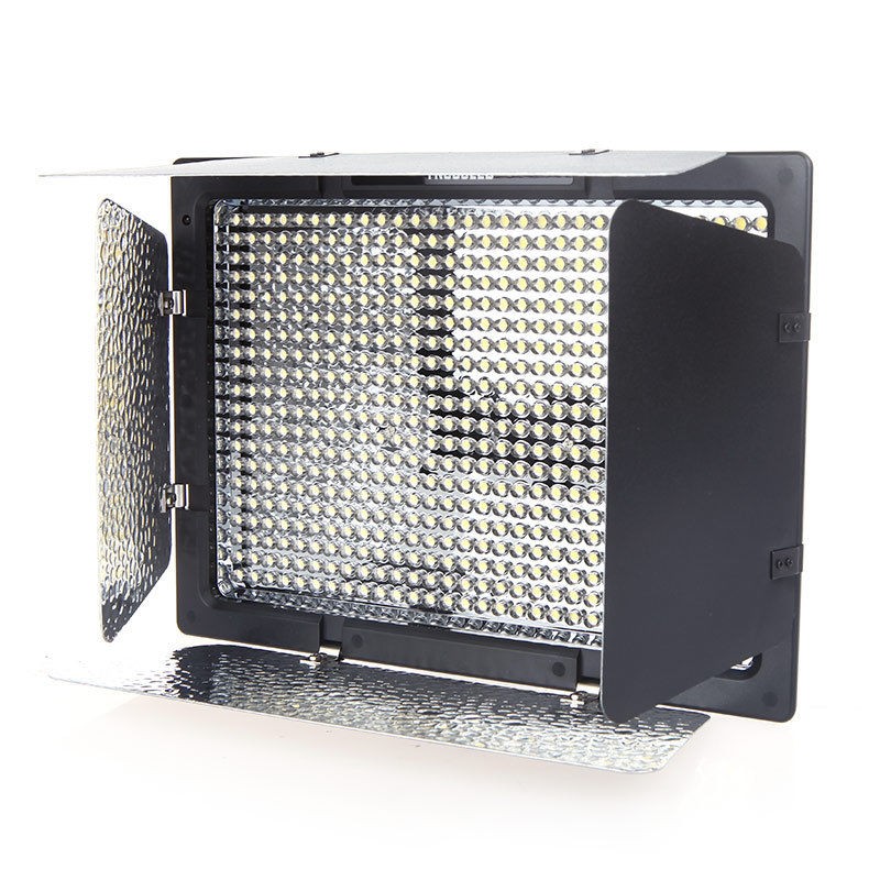Yongnuo YN600L luz LED para ví - Photography Lighting Options reseña y precio
